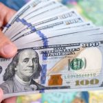 سعر الدولار يتجاوز 54 جنيهًا في 6 بنوك في ارتفاع جديد
