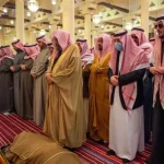 صلاة الميت على الأمير محمد بن بندر في جامع الإمام تركي بالرياض