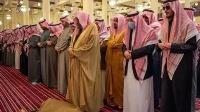 صلاة الميت على الأمير محمد بن بندر في جامع الإمام تركي بالرياض