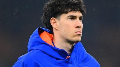 عقبة رئيسية تعرقل انتقال باستوني إلى برشلونة رغم موافقة اللاعب