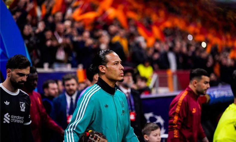 فان دايك يتحدث عن استبدال صلاح في مواجهة جالطة سراي: 'سيظل لاعباً أساسياً في صفوفنا'