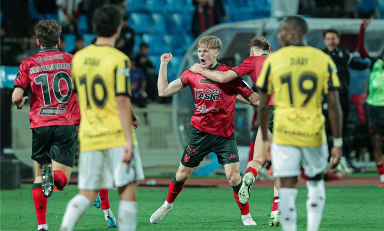 فيديو: الخلود يتفوق على الاتحاد ويتأهل تاريخيًا إلى نهائي كأس خادم الحرمين الشريفين