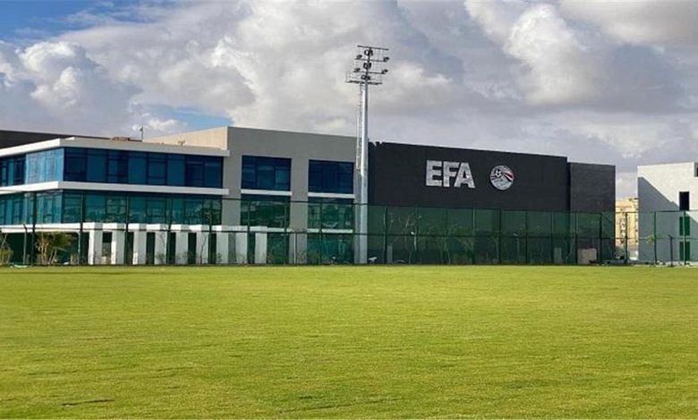 فيفا يُخطر اتحاد الكرة بقرار استبعاد حكمين من إدارة المباريات خلال فترة التوقف الدولي