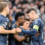 فينيسيوس: نجم ريال مدريد يحجم عن تنفيذ ركلة الجزاء ويستجيب لجماهير مانشستر سيتي
