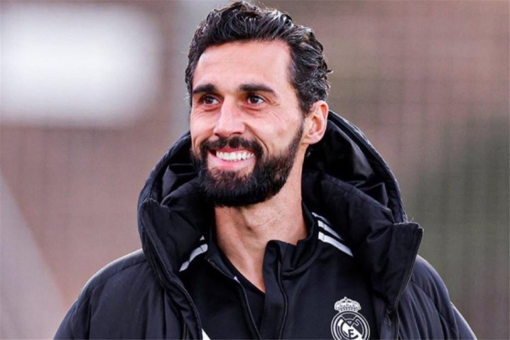 قرار مفاجئ من أربيلوا قبيل مواجهة ريال مدريد ضد إلتشي في الدوري الإسباني