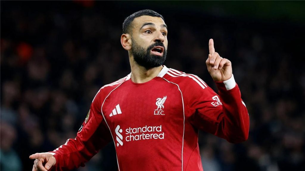 كشاف مانشستر يونايتد السابق: شرط وحيد يسمح برحيل صلاح عن ليفربول