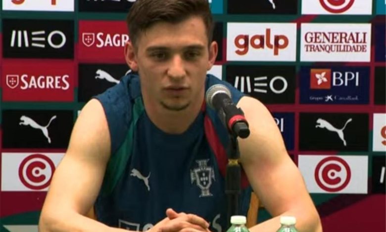 كونسيساو يكشف قراره النهائي بشأن تعويض رحيل محمد صلاح عن ليفربول