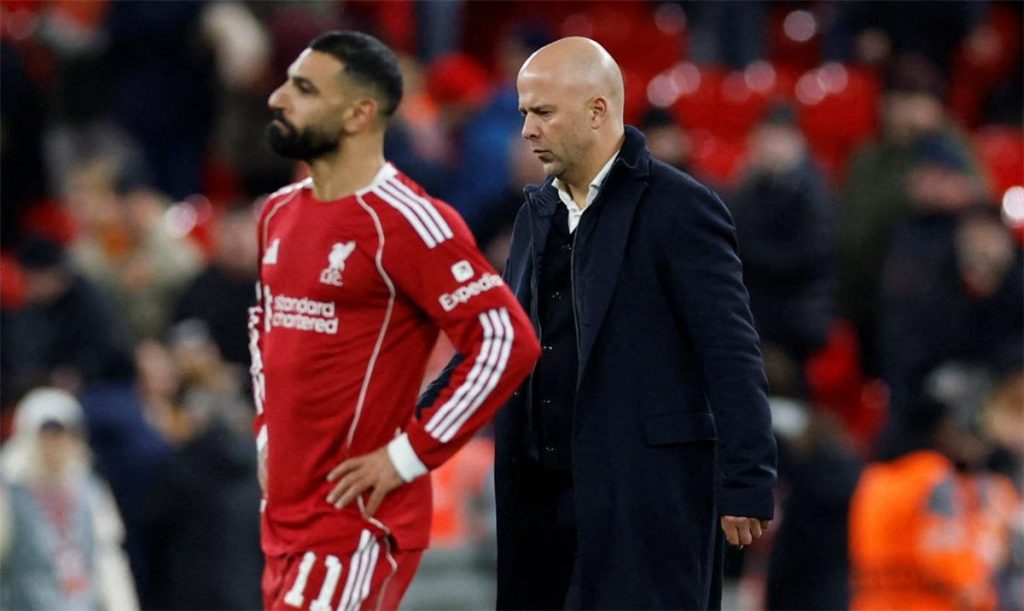 ليفربول إيكو: سلوت يؤكد رضاه عن قرار عدم ضم محمد صلاح