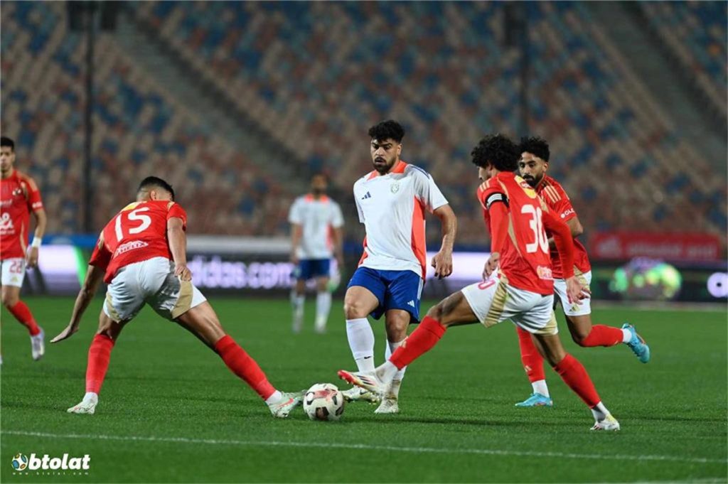 مباراة الأهلي وطلائع الجيش: تحليلات ونتائج في الدوري المصري الممتاز