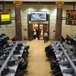 مبيعات عربية وأجنبية تضغط على مؤشرات البورصة خلال تعاملات منتصف الاثنين
