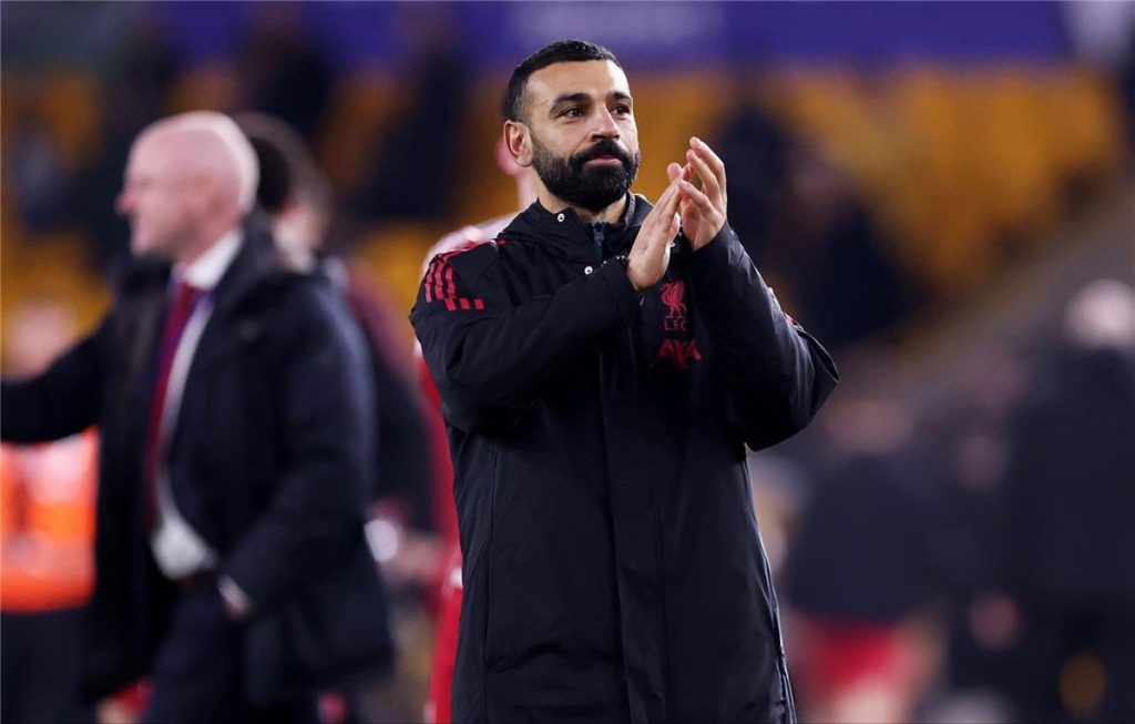 محمد صلاح يتألق ويتجاوز روني بعد تسجيله هدفاً في مباراة ليفربول ضد وولفرهامبتون
