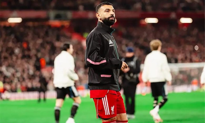 مدافع نيجيريا السابق: إنجازات محمد صلاح يصعب تكرارها، والأفضل أن ينهي مسيرته الرياضية في السعودية