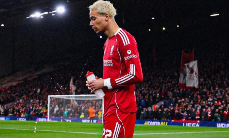 هنري يشارك إيكتيكي لحظات مرحة بمناسبة إجازة عيد الفطر المبارك