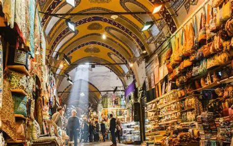 وزارة التجارة تعلن عن تعزيز إجراءات الرقابة في أسواق المدينة المنورة خلال شهر رمضان