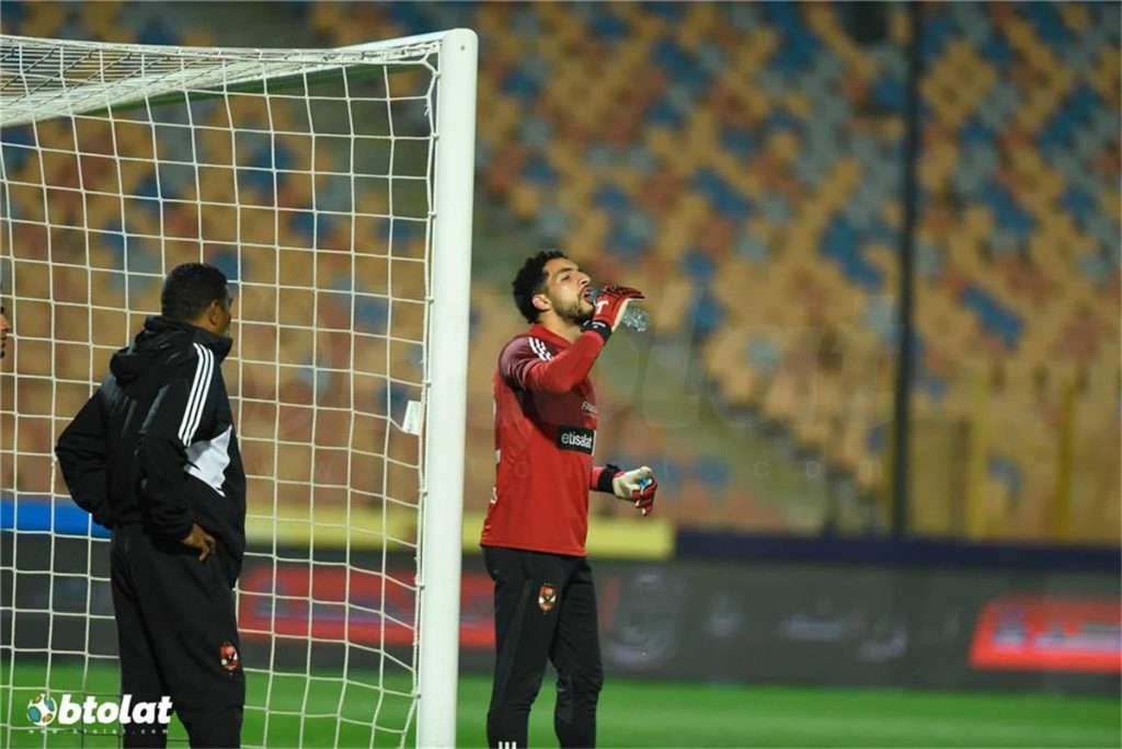 أحمد شوبير يوضح التفاصيل الحقيقية حول العرض الإسباني لنجله مصطفى
