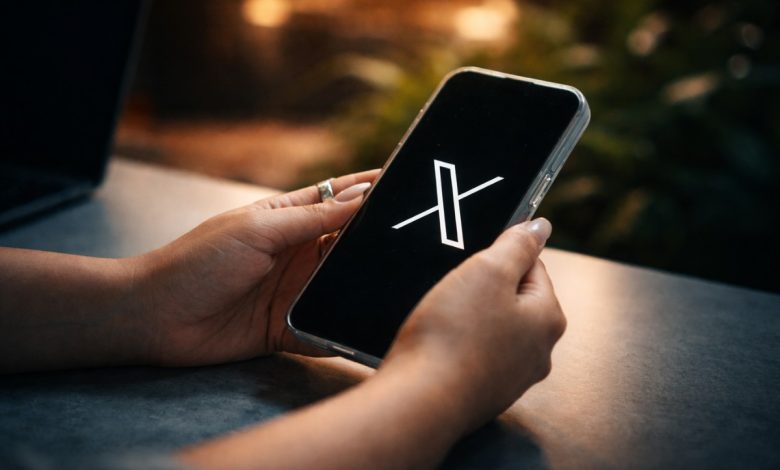 إكس تطلق ميزات مبتكرة لترجمة المنشورات وتعديل الصور عبر الأوامر النصية