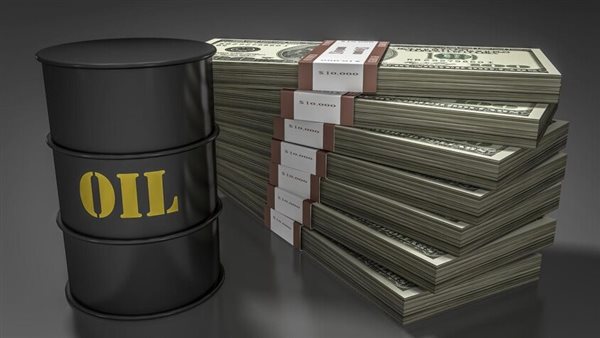 ارتفاع أسعار النفط مجددًا مدفوعًا بثلاثة أسباب رئيسية تشمل مضيق هرمز