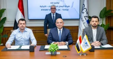 اقتصادية قناة السويس تبرم عقد مشروع "Atesan Tekstil" التركية للمنسوجات بالقنطرة غرب