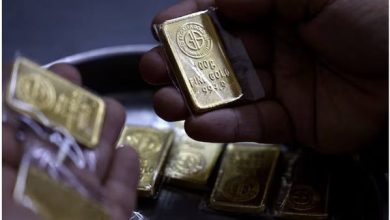 الذهب يواجه خسارة أسبوعية لأول مرة بعد 4 أسابيع من المكاسب المتواصلة
