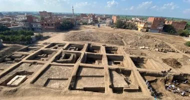 السياحة والآثار تعلن تفاصيل اكتشاف التمثال الضخم في تل فرعون بالشرقية