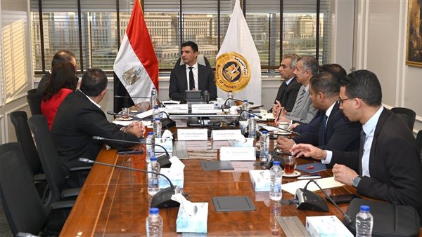 الصناعة تدعو لتذليل العقبات أمام مصانع كوكاكولا لتوطين صناعة المشروبات