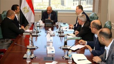 الكهرباء تتابع مع تحالف حسن علام وإنفينيتي مستجدات مشروعات الطاقة الشمسية والرياح