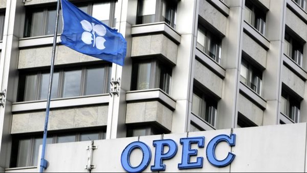انسحاب الإمارات من «أوبك» يضعف قدرة المنظمة على التحكم في سوق النفط العالمي وفقًا لخبراء