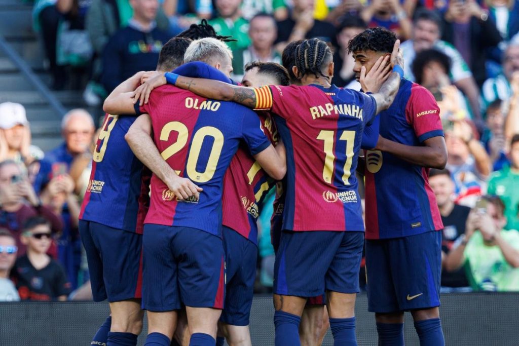 برشلونة يستهدف التعاقد مع مهاجم عربي في الموسم القادم