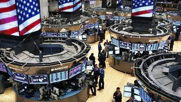 تراجع الأسهم الأمريكية بسبب تباطؤ آمال الاتفاق بين واشنطن وطهران وضغوط الأسواق