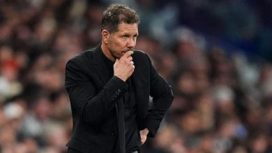 ثمانية لاعبين يتسببون في إرباك خطط سيميوني خلال مواجهة برشلونة وأتلتيكو مدريد في دوري أبطال أوروبا