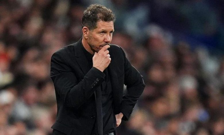 ثمانية لاعبين يتسببون في إرباك خطط سيميوني خلال مواجهة برشلونة وأتلتيكو مدريد في دوري أبطال أوروبا