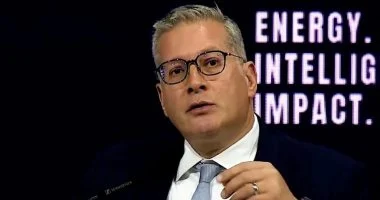 جنوب الوادي للبترول توقع اتفاقاً استثمارياً لتعزيز جاذبية البحر الأحمر