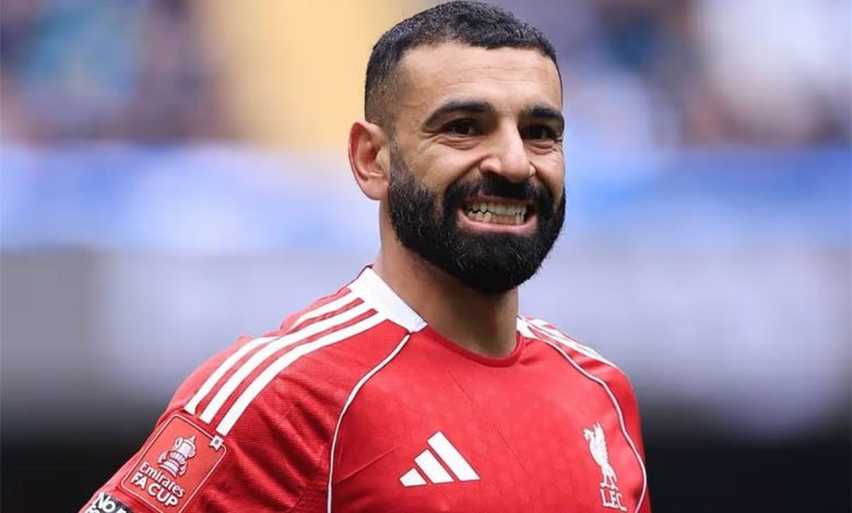 جيرارد يحدد البديل المثالي لمحمد صلاح في ليفربول ويشدد على صعوبة تعويض مهاراته الفريدة