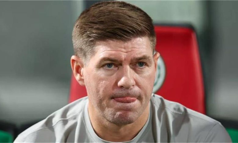 جيرارد يعرض خدماته على ليفربول بخلاف دوره كمدير فني