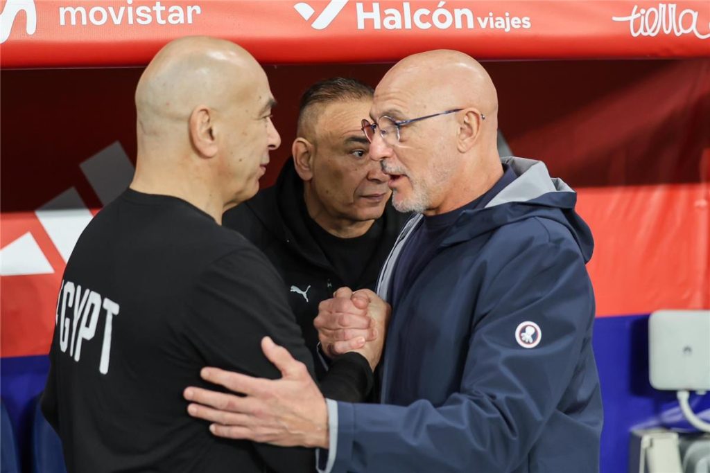 حسام حسن: تحدي إسبانيا سيساهم في استعداداتنا لكأس العالم، وهذه رؤيتي لمستقبلي مع منتخب مصر
