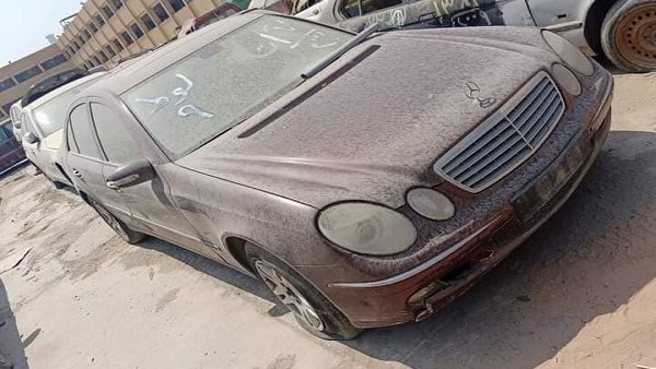 حصيلة بيع بضائع وسيارات جمارك دمياط وسفاجا ونويبع تتجاوز 117 مليون جنيه في مزاد علني