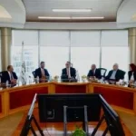 رئيس البورصة يقود لجنة قيد 6 شركات جديدة في إطار برنامج الطروحات الحكومية