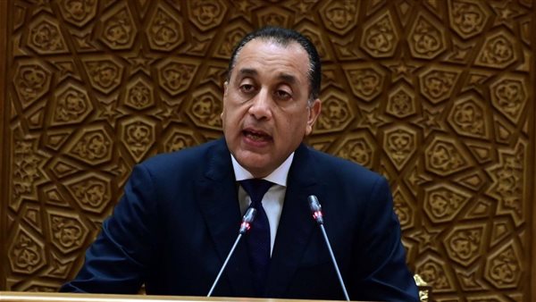 رئيس الوزراء يعلن أمام البرلمان عن زيادة الأجور بنسبة 21% ورفع الحد الأدنى إلى 8 آلاف جنيه اعتبارًا من يوليو المقبل