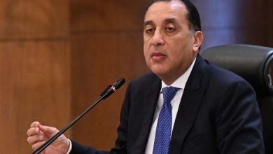 رئيس الوزراء يعلن عن تشكيل المجموعة الوزارية الاقتصادية برئاسته