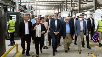 رئيس الوزراء يفتتح مصنعًا للصناعات النسيجية في منطقة السخنة الصناعية باستثمارات 6 ملايين دولار