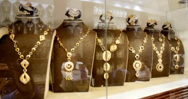 سعر الذهب اليوم في مصر يحقق استقراراً ملحوظاً مع بدء التعاملات الصباحية