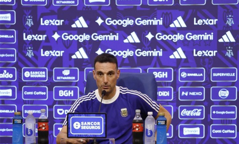 سكالوني: ميسي يمتلك القدرة على تسجيل 1000 هدف، وغياب إيطاليا عن المونديال يؤلمني