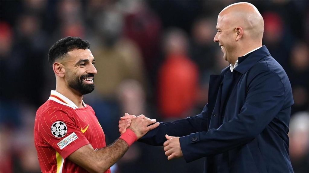 سلوت يشيد بمحمد صلاح: ميزة فريدة تميزّه، ووداعه لليفربول سيكون كبطل تاريخي