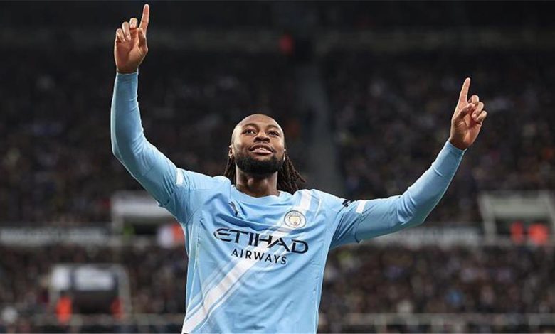 <p><strong>سيمينيو: هدفنا التتويج بجميع الألقاب ولاعب مانشستر سيتي ضمن الأفضل عالميًا</strong></p>