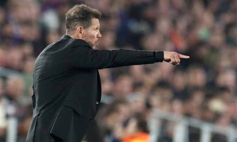 سيميوني: برشلونة سيخلق لنا تحديات كبيرة في مباراة العودة، وقرارات الحكم تتماشى مع منطق اللعبة