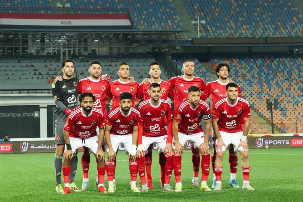 شوبير يوجه انتقادات للاعب الأهلي: "كان يسعى لإيقاف سموحة"