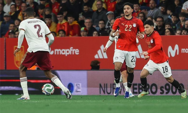 طبيب منتخب مصر يكشف تفاصيل الإصابة التي تعرض لها إسلام عيسى ومحمد هاني