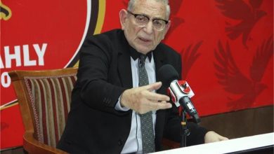 عدلي القيعي يكشف تفاصيل حوار حكم مباراة الأهلي وسيراميكا مع تريزيجيه