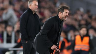 فيديو حصري: كلمات سيميوني تُحير فليك في مواجهة برشلونة وأتلتيكو مدريد