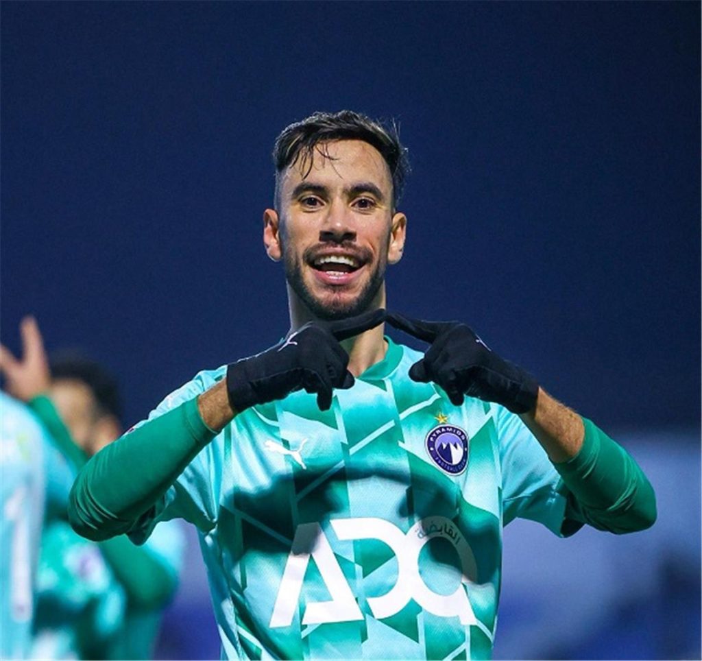 فيديو حصري: ناصر ماهر يحرز الهدف الثاني لبيراميدز في شباك إنبي